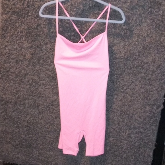 Pink romper - Picture 2 of 6